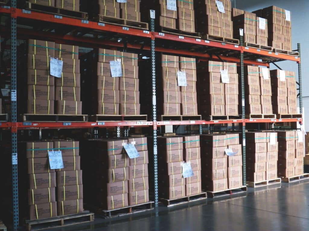 Pack & Hold Warehouse Shelf Products