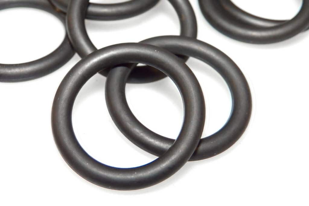 black rubber o-rings